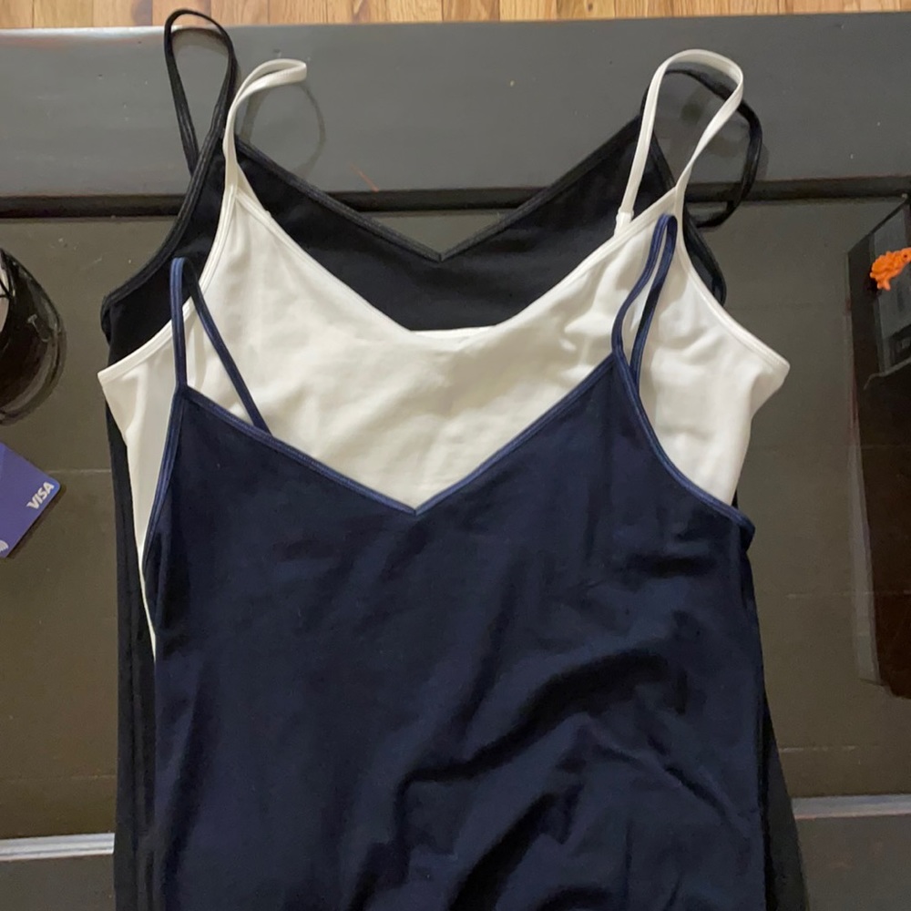 Cabi V-Neck Cami